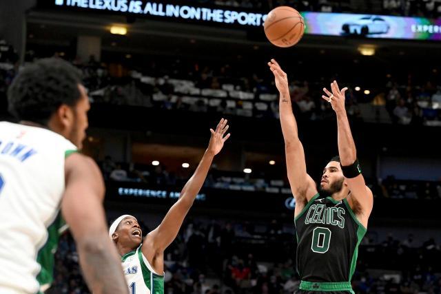 优直播-新版本削弱哈登利拉德?最挣扎球员其实另有其人