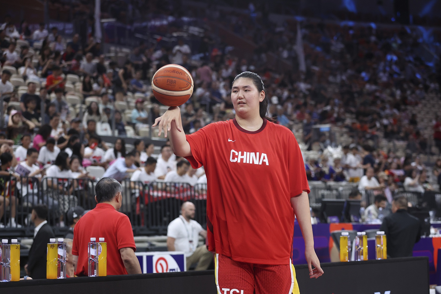 实时体育资讯-媒体人：张子宇是双刃剑 提供高效个人进攻 但影响全队的攻防发挥